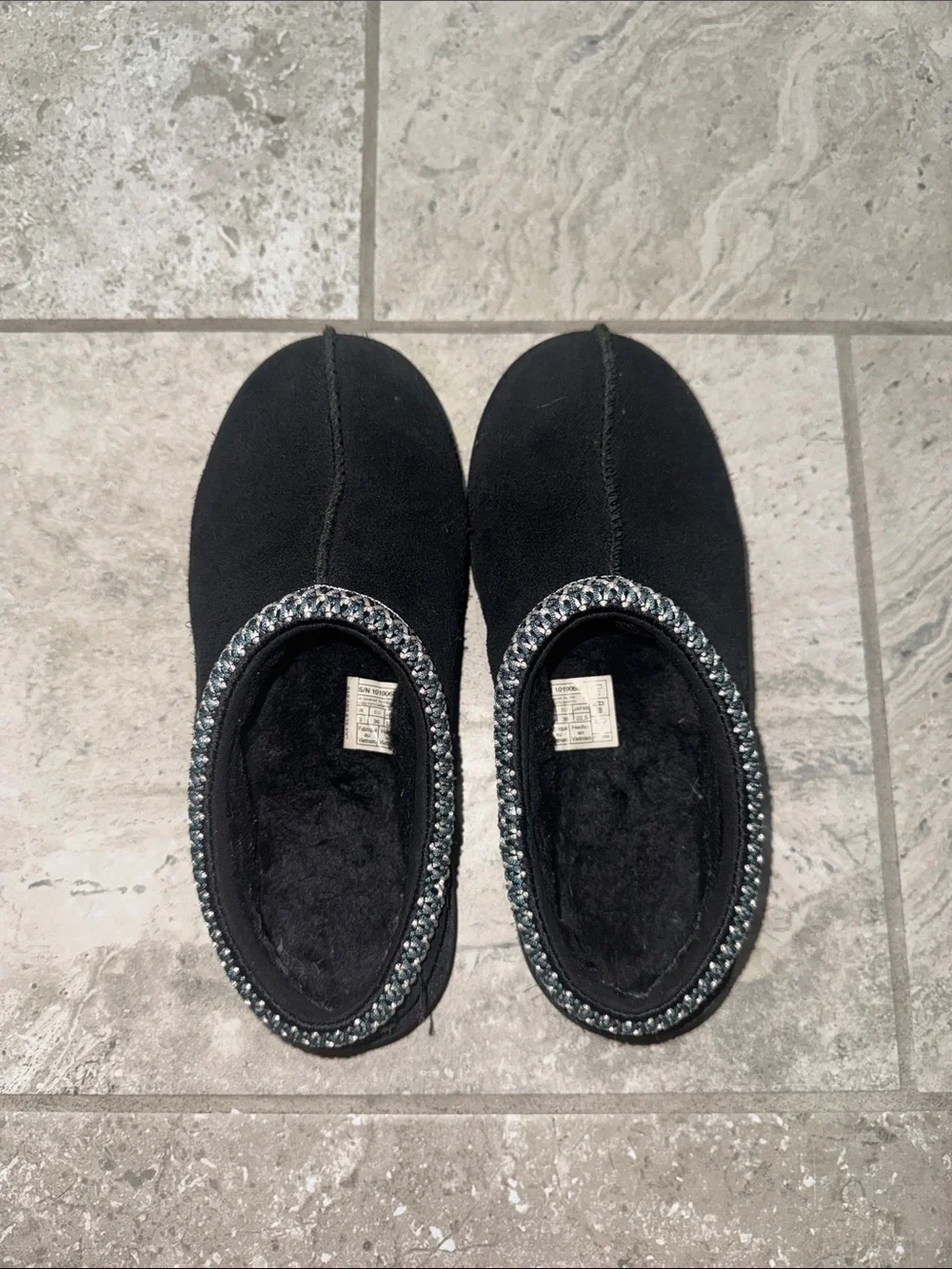 UGG classic slip